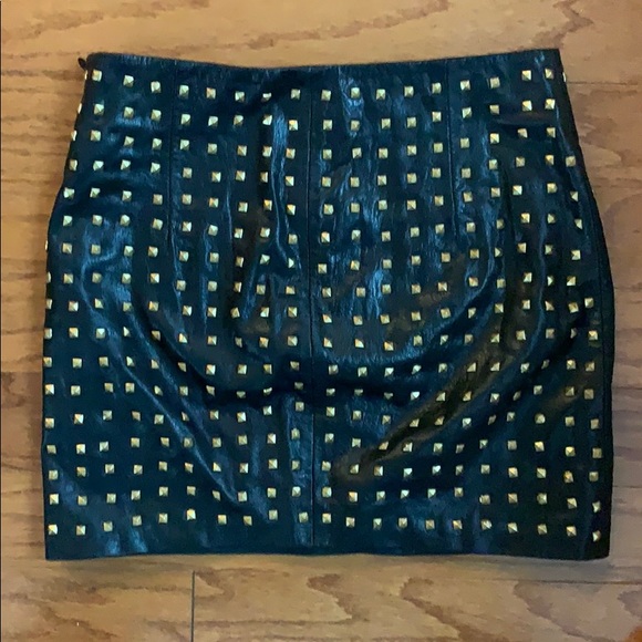 Nicole Miller Leather Studded Skirt Size 2 - Picture 4 of 6